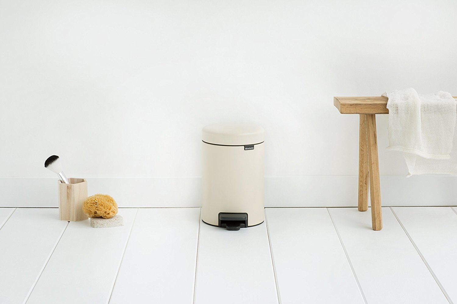 פח אשפה פדל בז' לשרותים 3 ליטר מסידרת  Brabantia - New icon - ברבנטיה