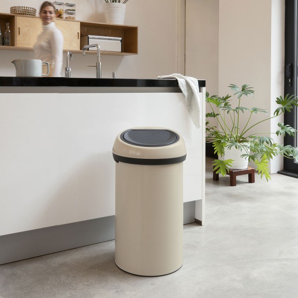 פח אשפה למטבח טאץ למטבח  60 ליטר  - Brabantia - ברבנטיה