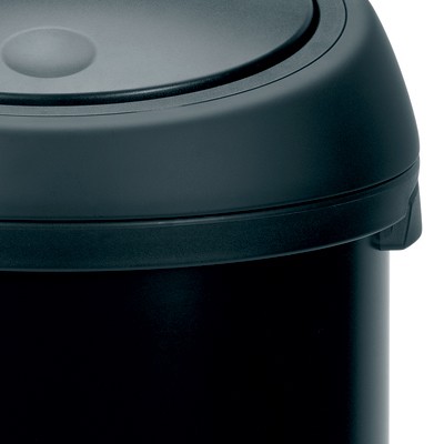 פח אשפה למטבח טאץ למטבח 60 ליטר שחור - Brabantia-ברבנטיה