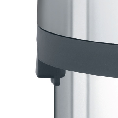 פח אשפה פוש 60 ליטר מבריק - Brabantia - ברבנטיה