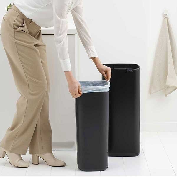 פח אשפה למטבח טאץ מרובע 30 ליטר - Brabantia