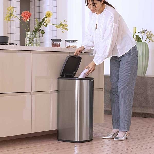 פח אשפה למטבח טאץ מרובע 30 ליטר נירוסטה - Brabantia