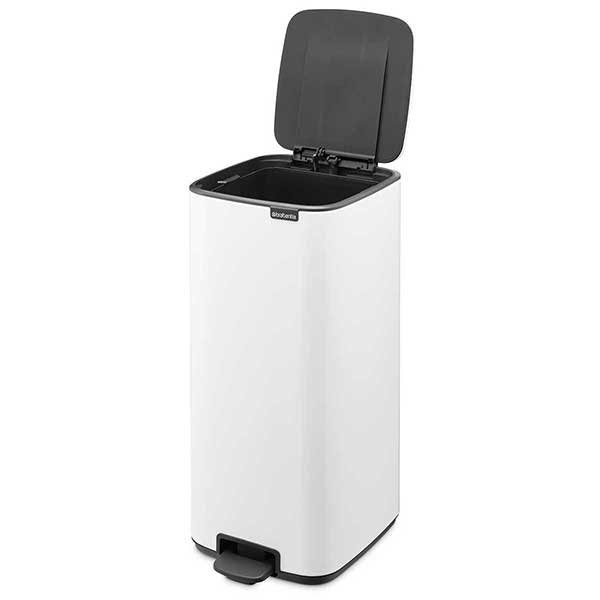 פח אשפה למטבח פדל מרובע 30 ליטר לבן - Brabantia