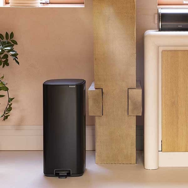 פח אשפה למטבח פדל מרובע 30 ליטר  - Brabantia